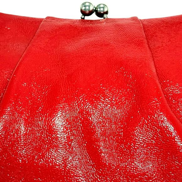 HOBO Red Leather Shoulder Bag w/ Kiss Lock Closure, Black & White Gingham Lining - Picture 8 of 9